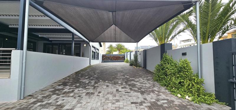 4 Bedroom Property for Sale in Myburgh Park Western Cape